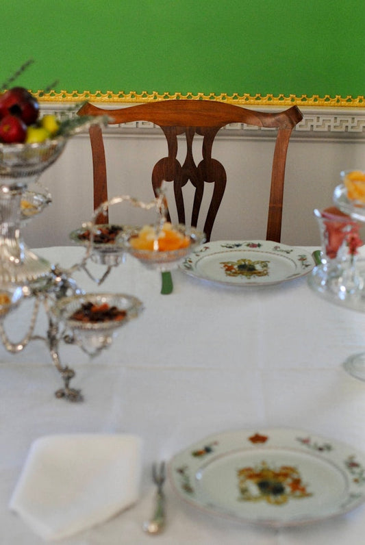 60x102 Tablecloths: How to Measure Six-Foot Tables and Plan the Finished Drop