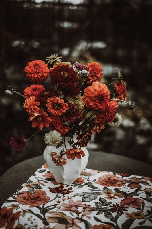 Square Tablecloth Size Guide: Choosing 30x30, 40x40, 52x52, 54x54, 60x60, and 70x70