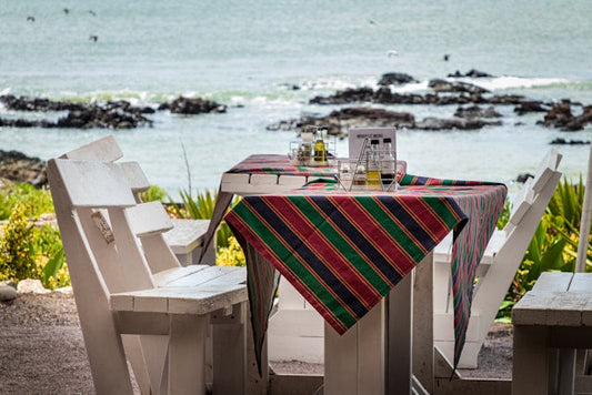 90-Inch Round Tablecloths: How to Calculate Drop for Medium Round Tables