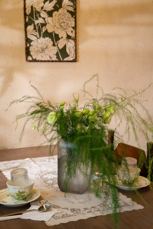 Emerald, Olive, and Sage Green Tablecloths: Choosing Green for Dining and Event Decor