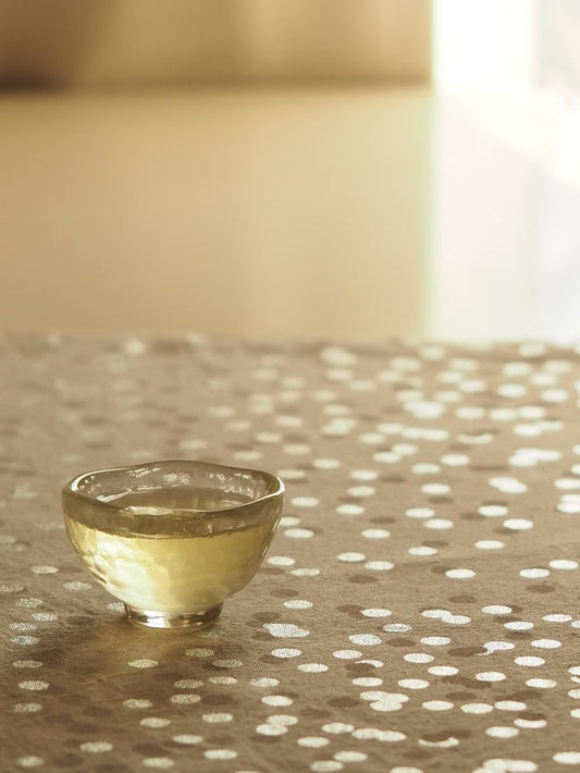 How to Fold and Store Polyester Tablecloths to Reduce Creases and Event-Day Preparation