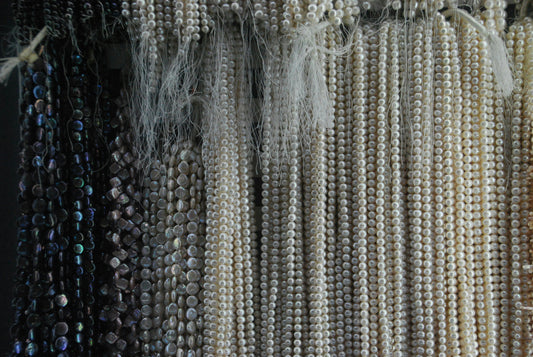 Rhinestone Ribbon for DIY Projects: How to Add Sparkle to Crafts and Event Decor