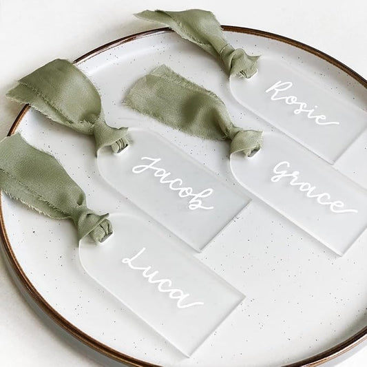 50Pcs Acrylic Place Card for Wedding Frosting Acrylic DIY Table Seating Cards Wedding Supplies with Green Ribbon