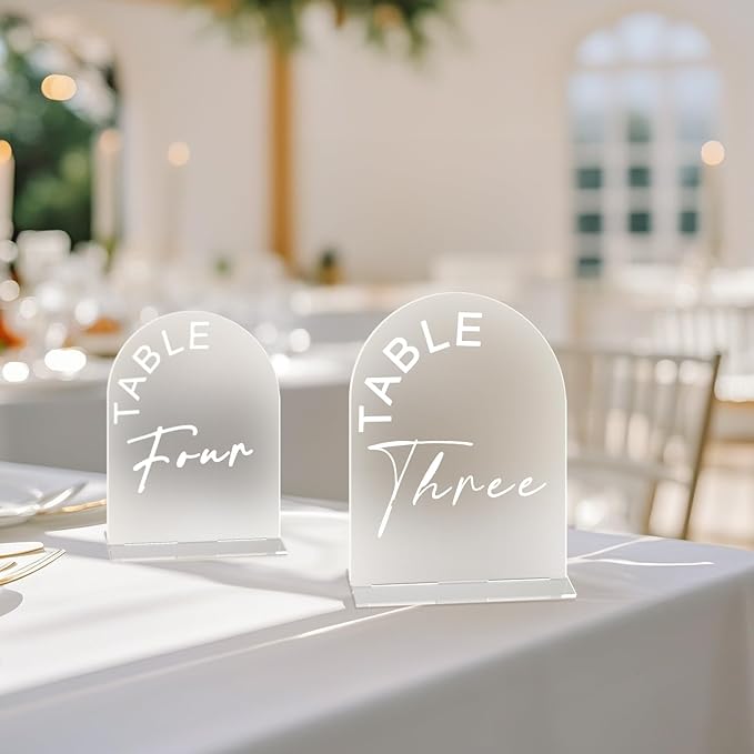 Frosted Arch Wedding Table Numbers 1-25 with Stands, 5x7 Inch Acrylic Arch Sign with Holder for Wedding Reception Table Centerpiece Decoration
