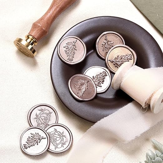 UNIQOOO Mailable Glue Gun Sealing Wax Sticks for Wax Seal Stamp - Metallic Champagne Gold, Great for Xmas Cards, Wedding Invitations, Cards Envelopes, Snail Mails, Wine Packages, Gift Ideas, Pack of 8
